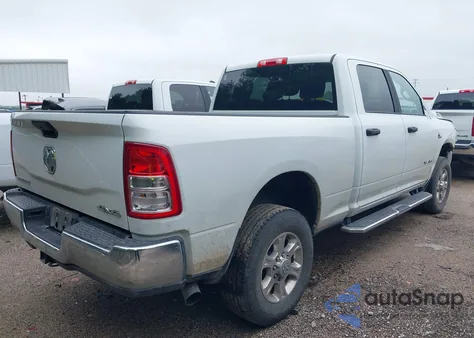 2024 Ram 2500 Big Horn 4X4 6'4 Box z USA, uszkodzony, nr VIN 3C6UR5DL9RG283488